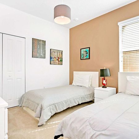10Br Luxury Home Near Disney W Pool & Games Room Киссимми Экстерьер фото