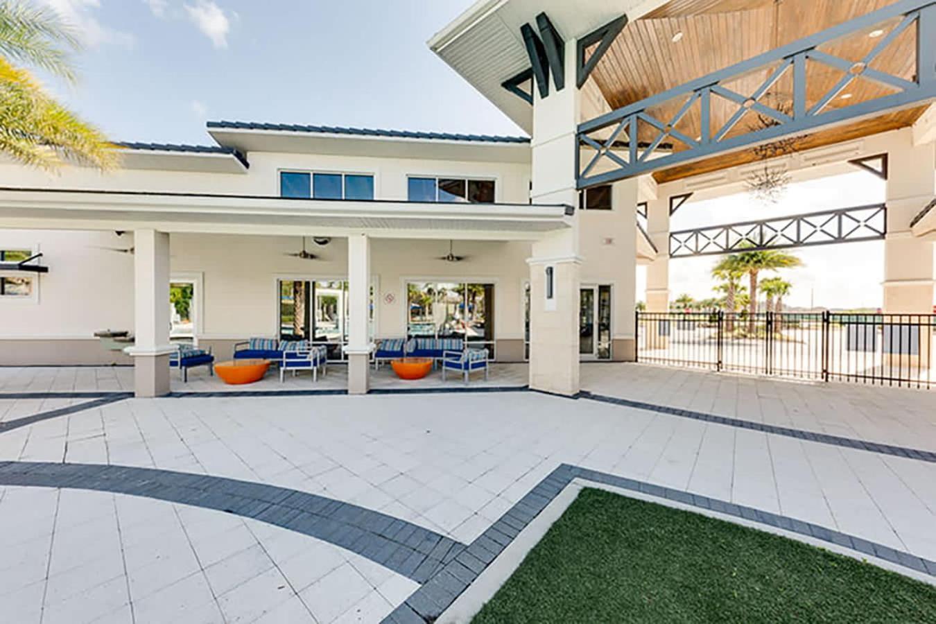 10Br Luxury Home Near Disney W Pool & Games Room Киссимми Экстерьер фото